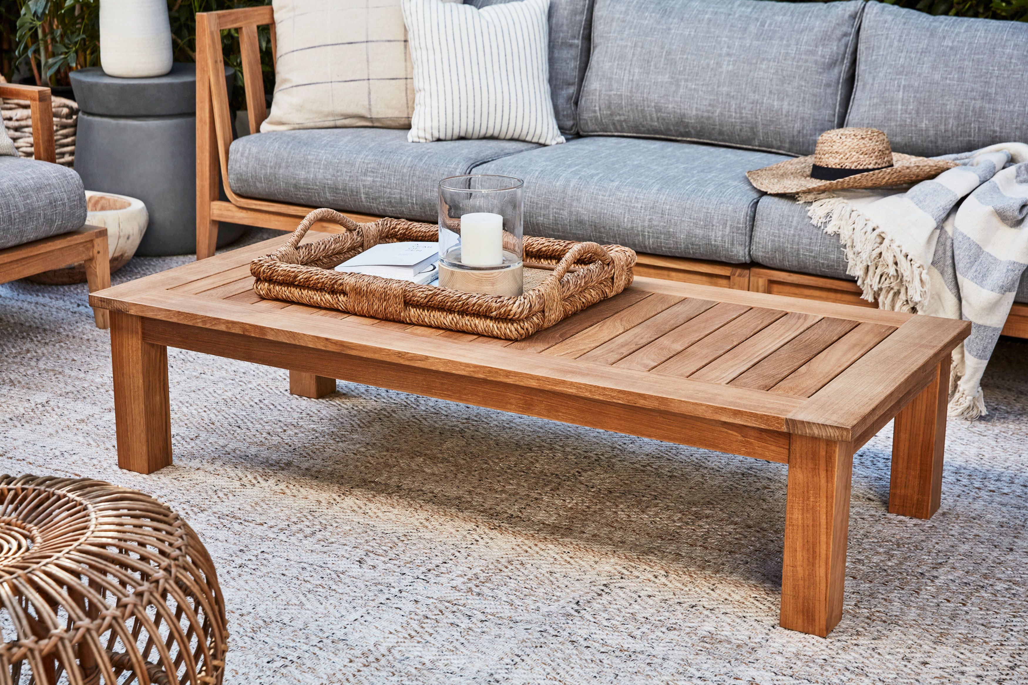 Long outdoor clearance coffee table