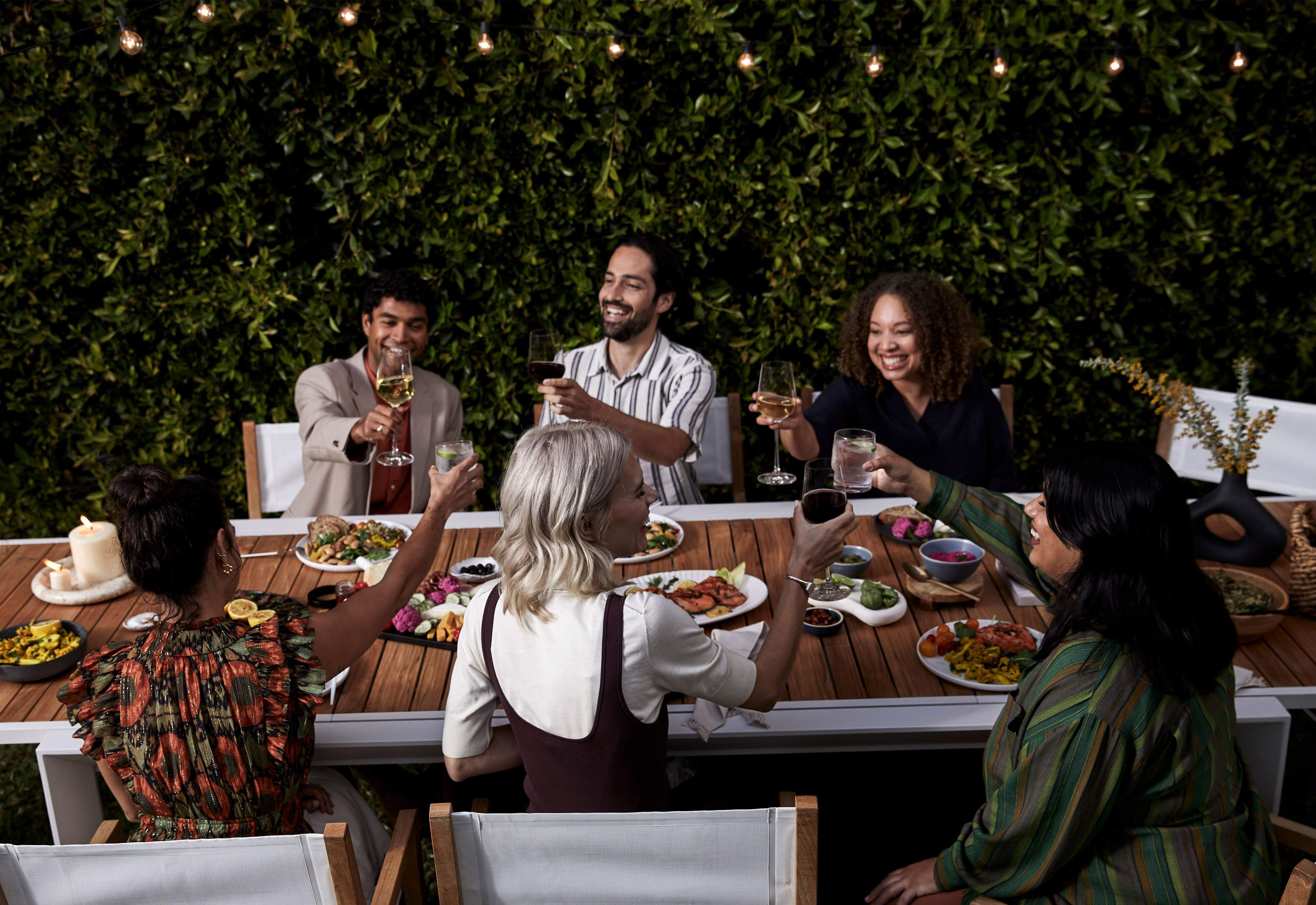 White outdoor dining table set online