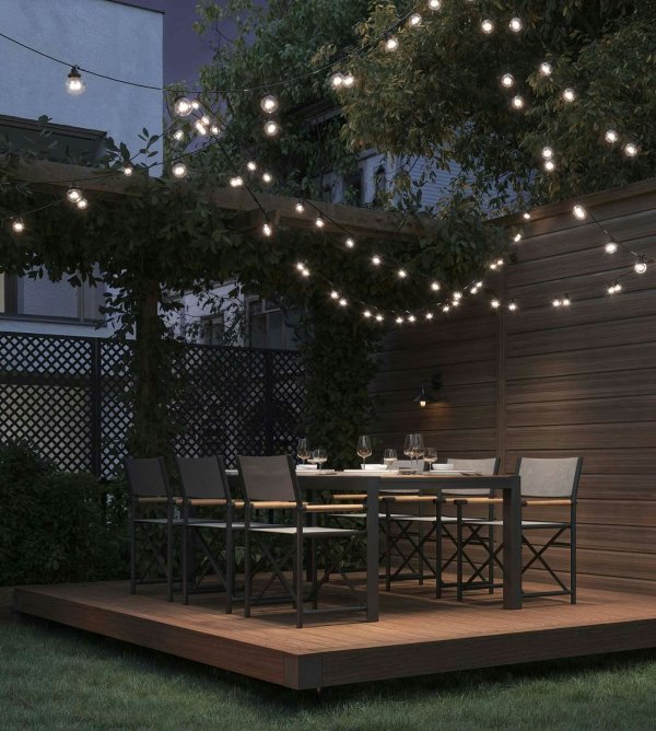 One-day outdoor space installation