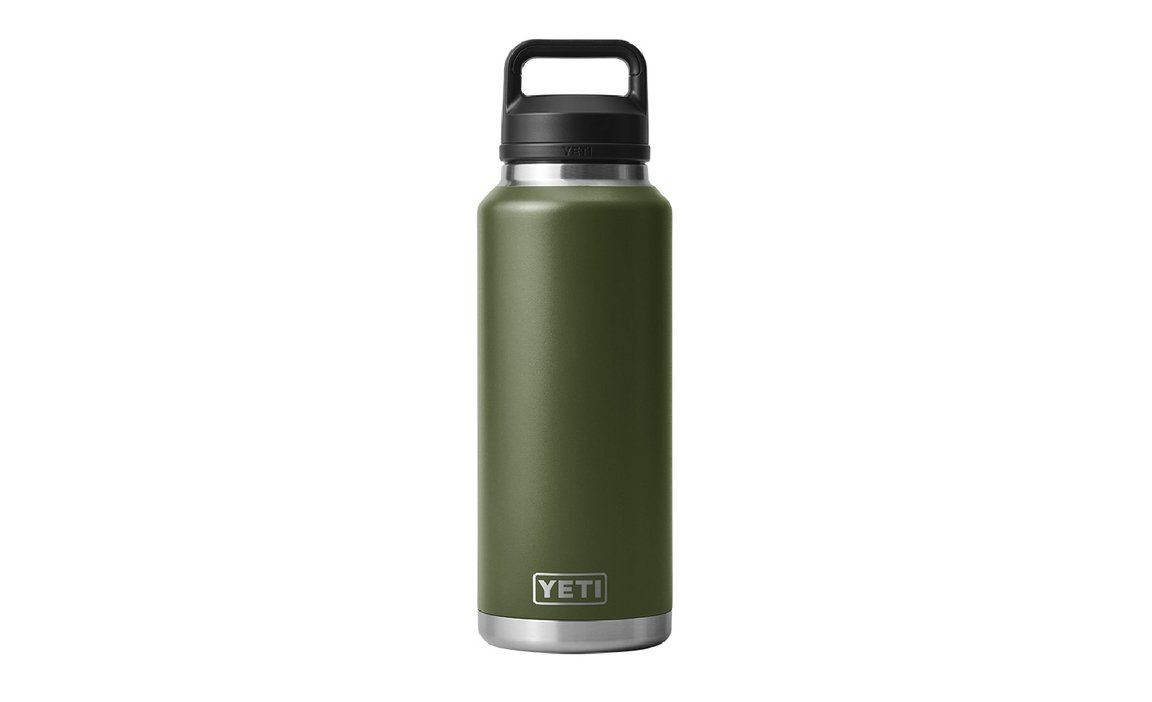 NEW - Yeti Rambler 46oz w/CHUG CAP HIGHLANDS OLIVE Bottle