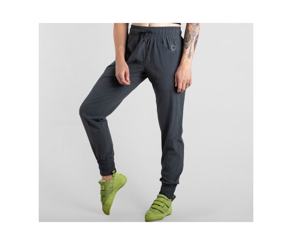 womens joggers with pockets