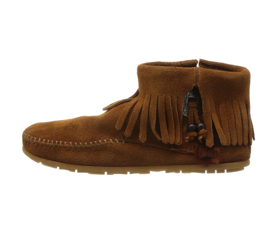 minnetonka concho feather boot