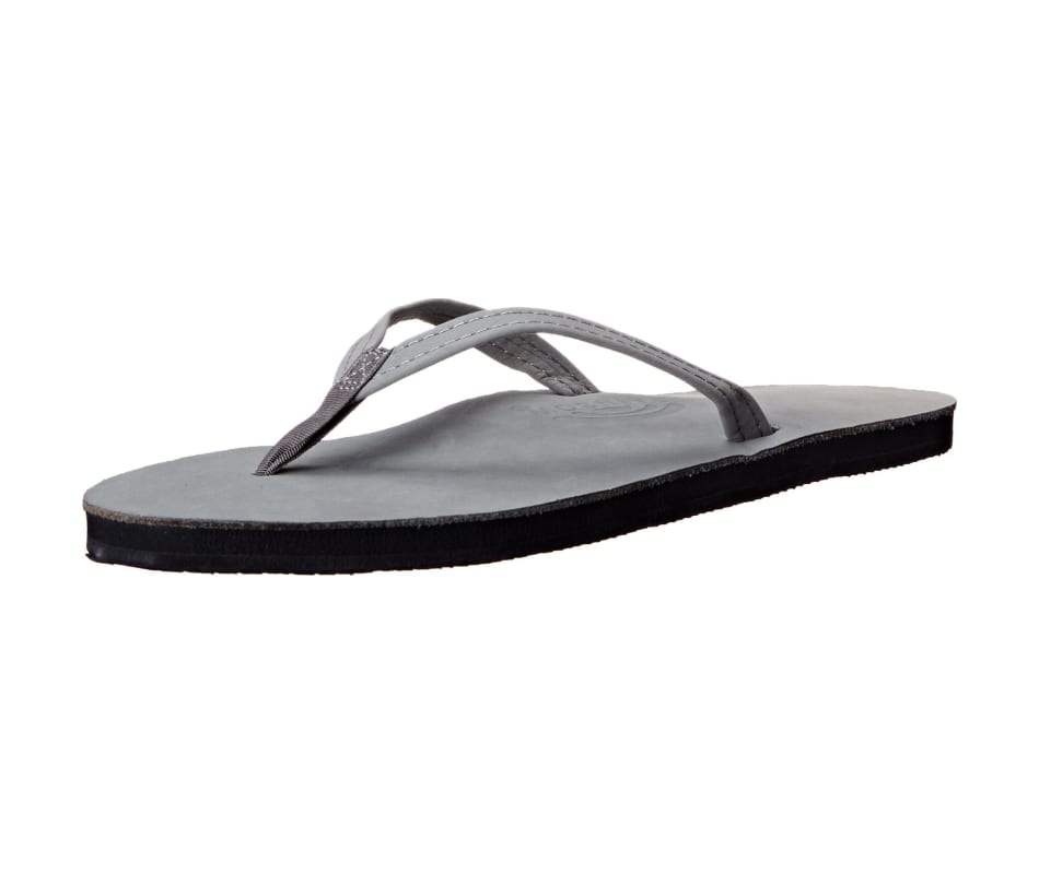 womens narrow flip flops