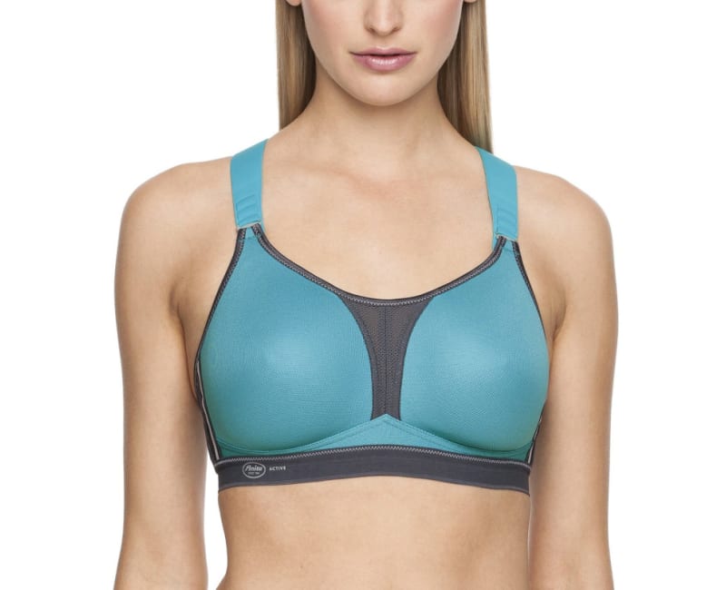 This maximum support sports bra's innovative design allows you to