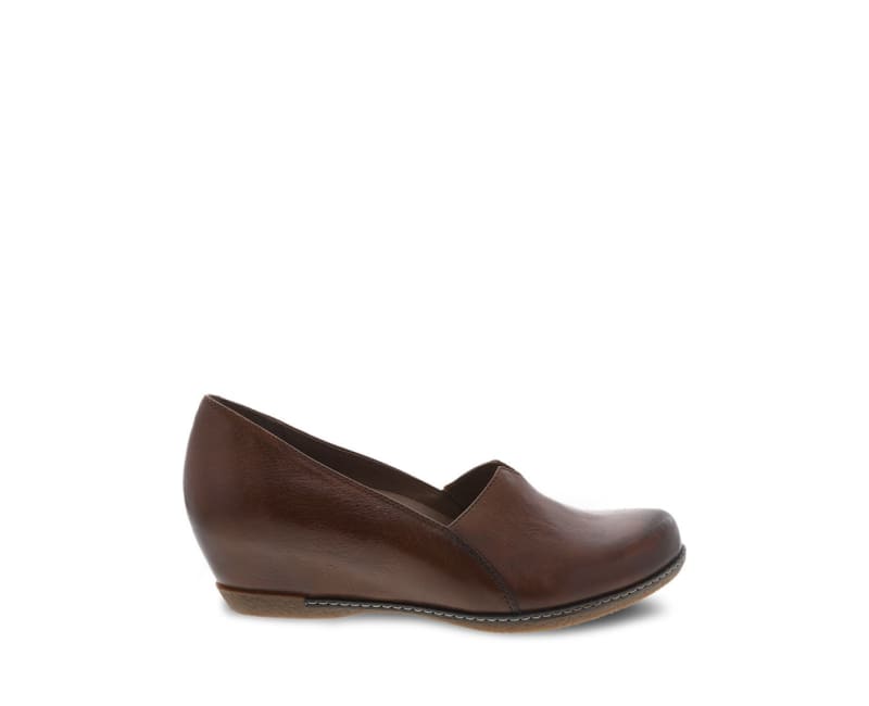 Dansko Women s Liliana Chestnut Burnished Calf 37