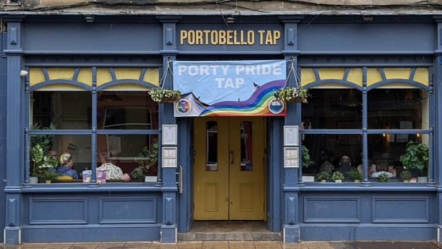 Porty+Pride+Pub+Quiz