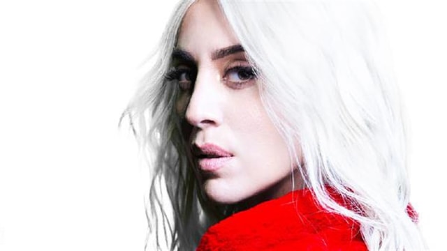 Lady+Ol%c3%a9+presents+CAMPANAS+DEL+AMOR+-+M%c3%93NICA+NARANJO+XMAS+TRIBUTE