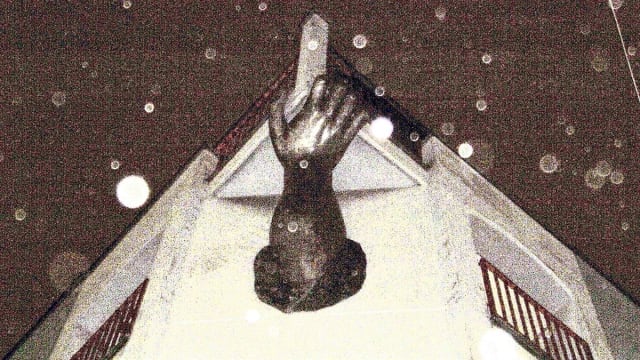 The Stage Sets Collapse