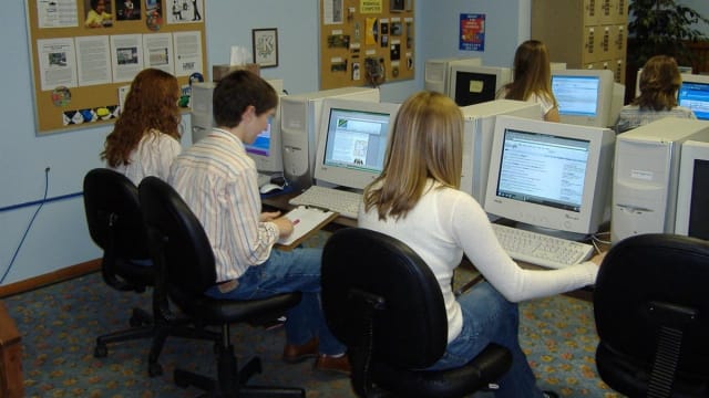 Leeds+400%3a+Visit+Leeds+in+1999