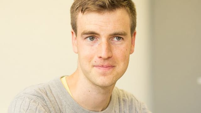 Queer Play Reading Club: Jumpers For Goalposts with Tom Wells