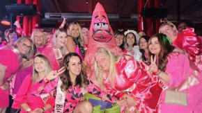 Friday Afternoons: DRAG KARAOKE at FunnyBoyz Liverpool tickets