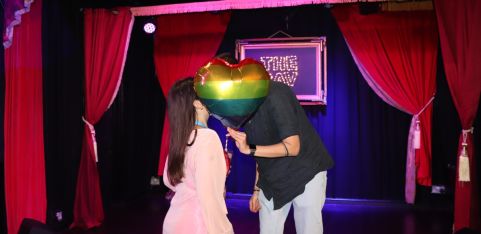 Vday Str/p Night (+ blind date!)