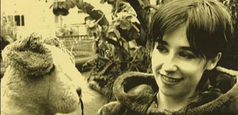 Belle & Sebastian Special at How Does It Feel To Be Loved?