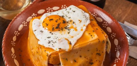 Francesinha night! @ L.A.B