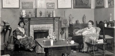 Literary Salon: Queer Domesticity in Twentieth-Century Fiction and Poetry 