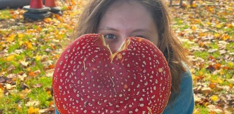 Queer fungi walk