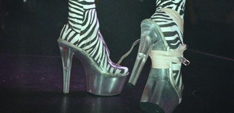 CLUB PLEASURE