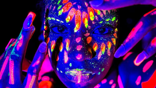 Saturday+Brunchtime!+Neon+Naked+Life+Drawing+in+Angel!