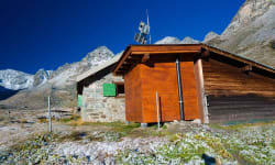 Cabane des Ecoulaies