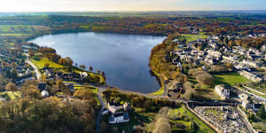 Lac bain de bretagne