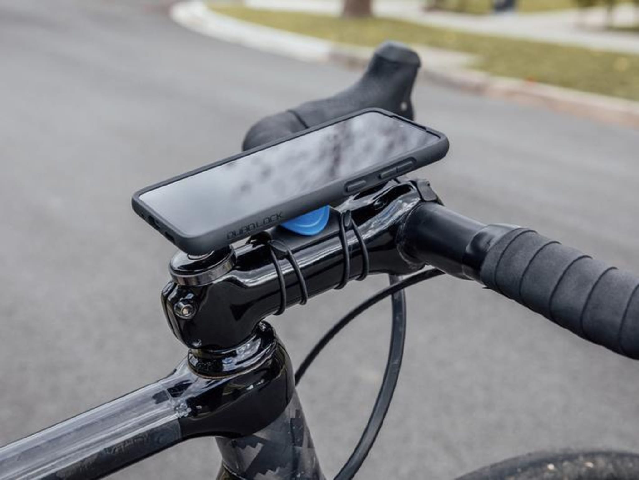 Support téléphone pour vtt quadlock