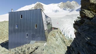 Cabane de Tracuit 1