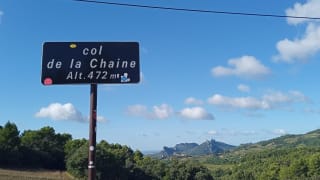 Dentelles-de-Montmirail-et-pentes-du-Ventoux-1.jpeg