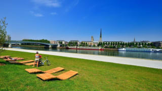 Le-long-de-la-Seine-Versailles-Rouen-a-Velo.jpeg