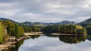 Paddle et Kayak en Corrèze le Lac des Bariousses