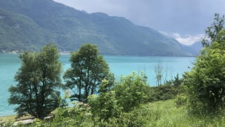 Tour-du-lac-d-Annecy-en-velo-2.jpeg