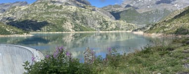 Les-lacs-des-barrages-d-Emosson.jpeg