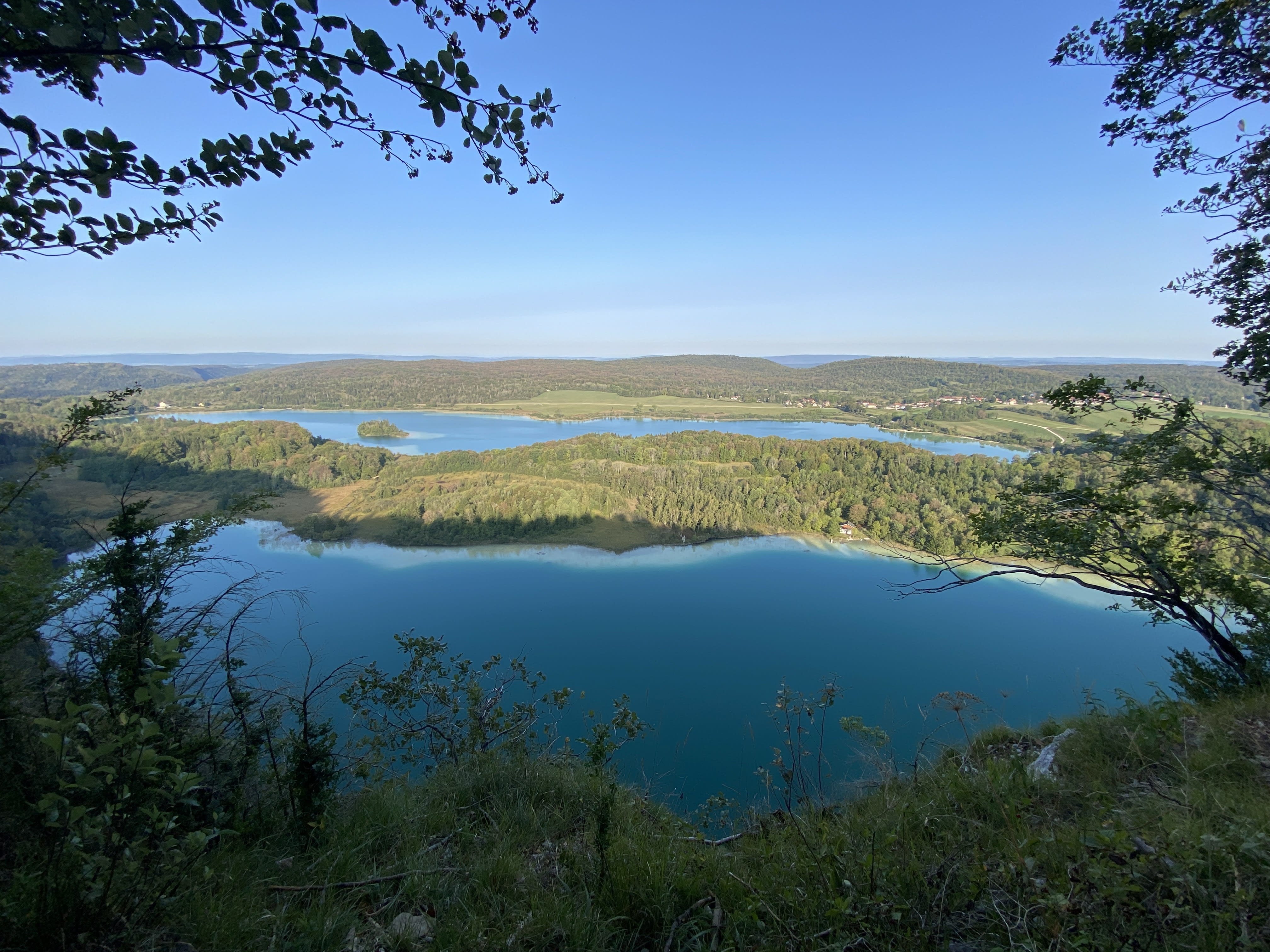 Le pic de l'aigle et le belvédère des 4 lacs Outtrip Le pic de l'aigle et le belvédère des 4 lacs Outtrip