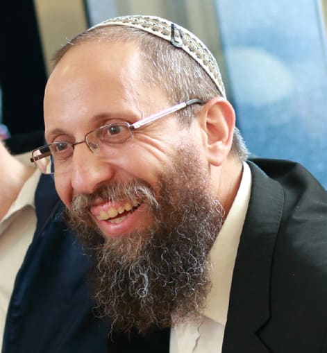 The Miracle Worker Behind JobKatif: Rabbi Yosef Zvi Rimon - Jewish Action
