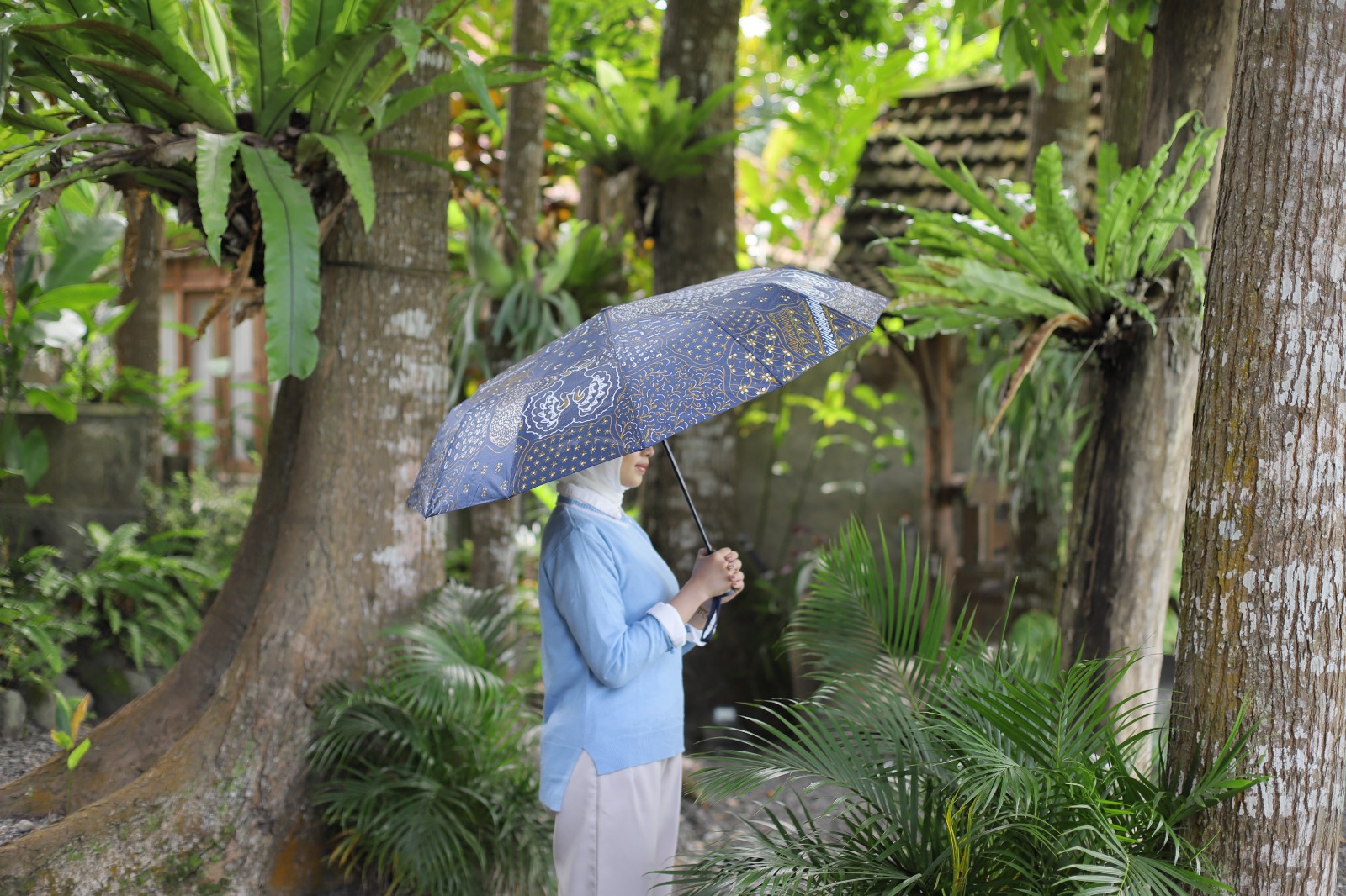 Payung Batika Motif Sekar Jagad Grudo