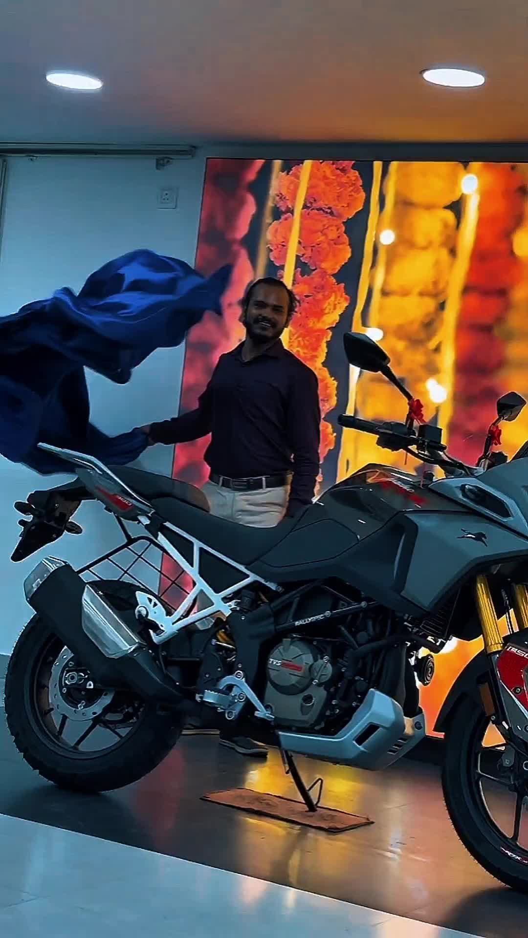 Bike Delhivery social media video thumbnail by Vedansh Visuals