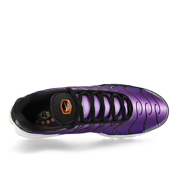 Nike air max plus black/total orange/psychic purple/court purple top