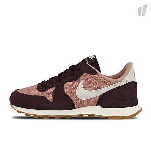 wmns internationalist