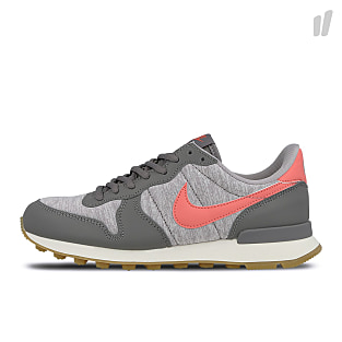 wmns internationalist