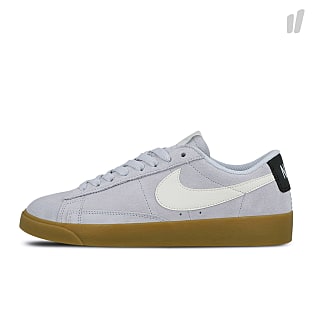 wmns blazer low suede