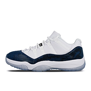 Air Jordan 11 Retro Low LE