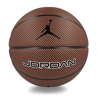 Jordan Playground 8P Basketball Overkill