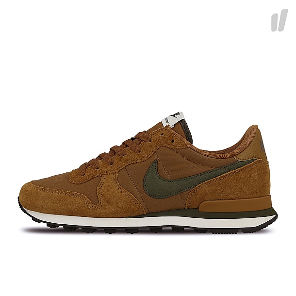 Nike - internationalist |