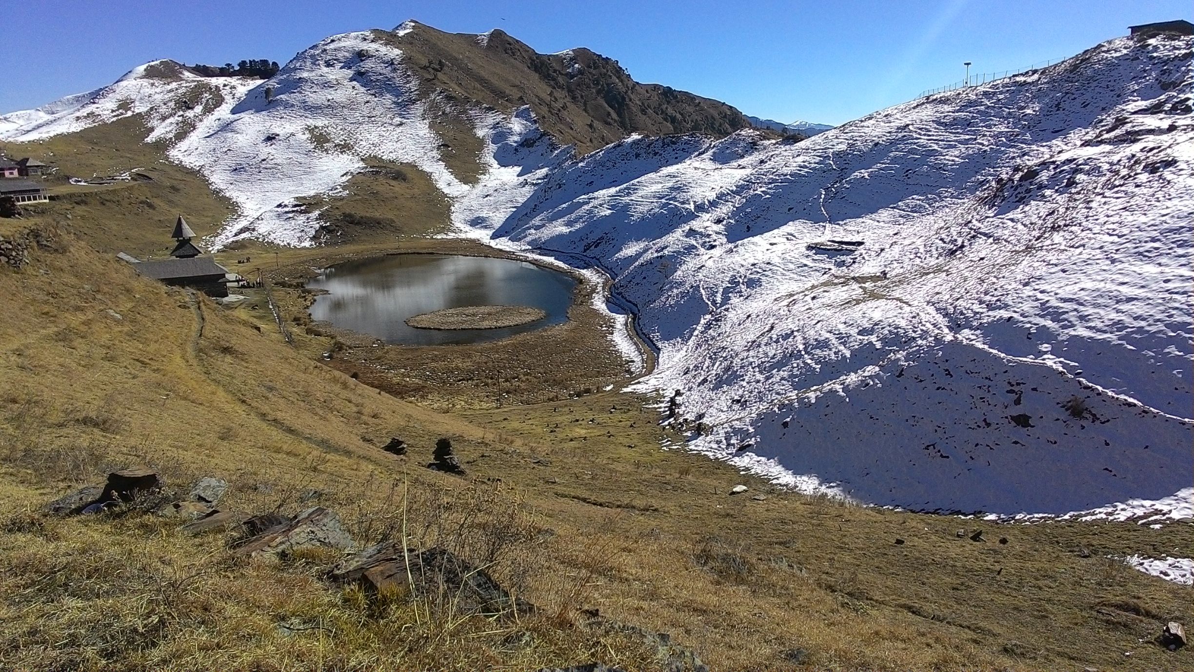 The lake and the temple complex