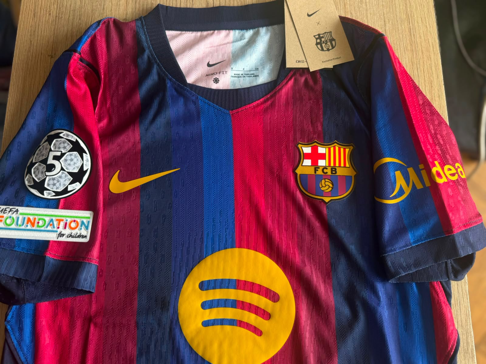 CAMISETA OFICIAL FC BARCELONA TEMPORADA 26/27 vista 2