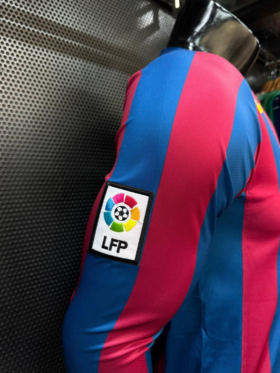 CAMISETA OFICIAL FC BARCELONA 2006 RONALDINHO vista 5