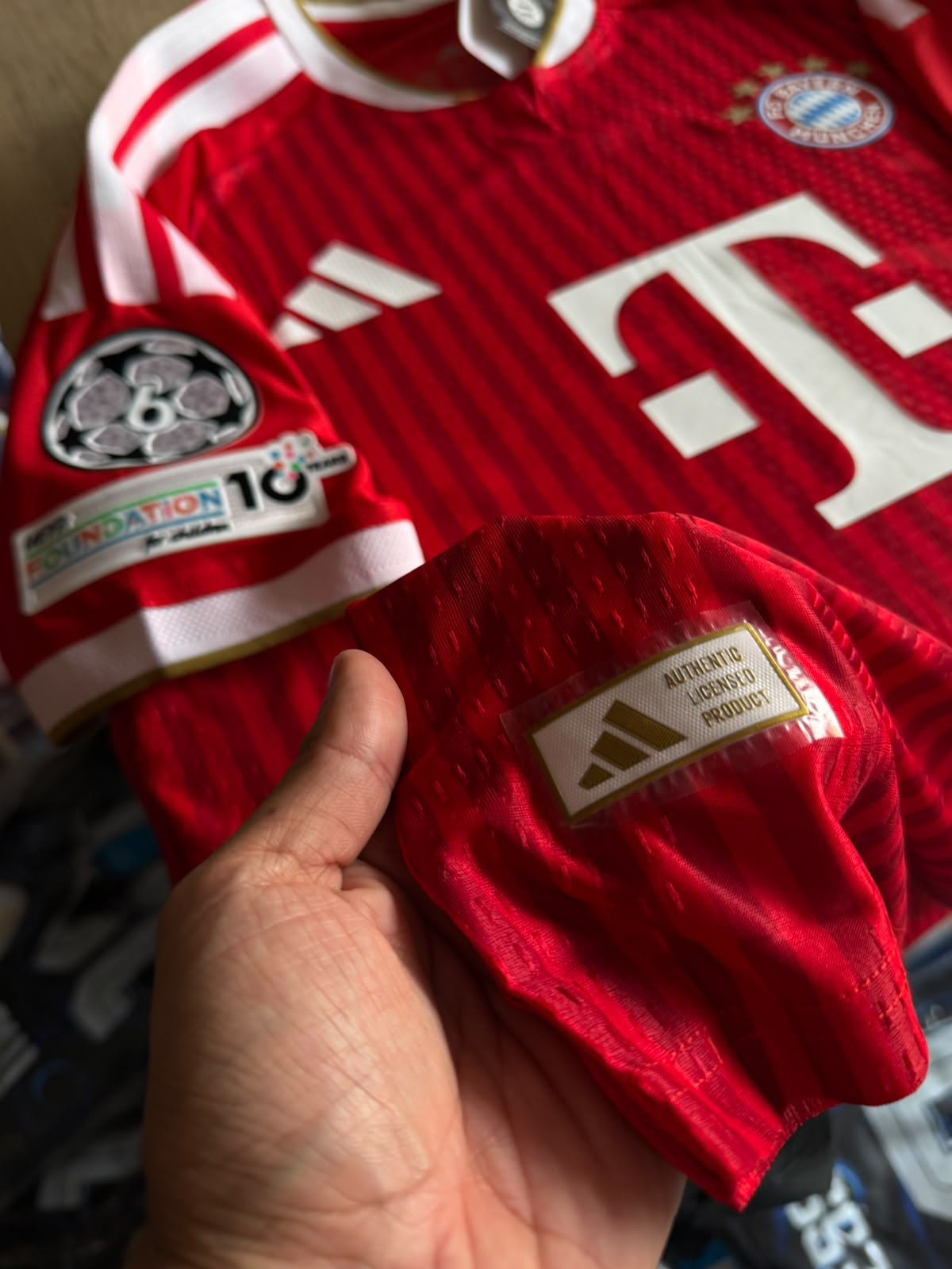 CAMISETA OFICIAL BAYER MUNICH TEMPORADA 26/27 LOCAL vista 3