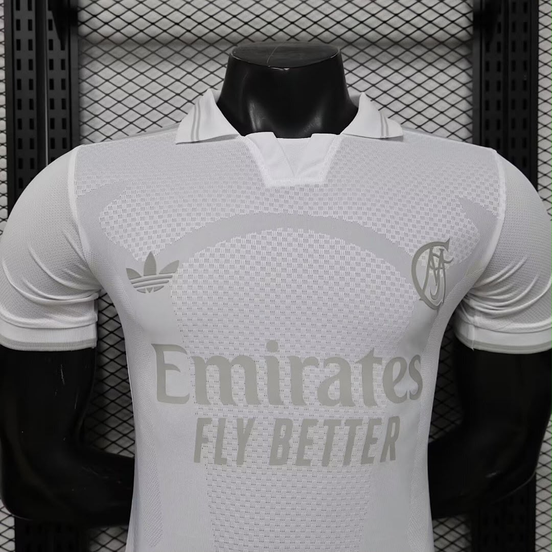 POLO REAL MADRID CELEBRACIÓN 125 AÑOS EDICIÓN ESPECIAL vista 2