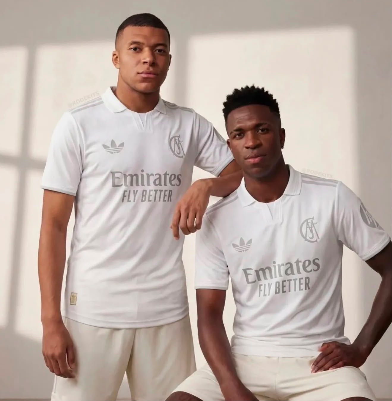 POLO REAL MADRID CELEBRACIÓN 125 AÑOS EDICIÓN ESPECIAL vista 3