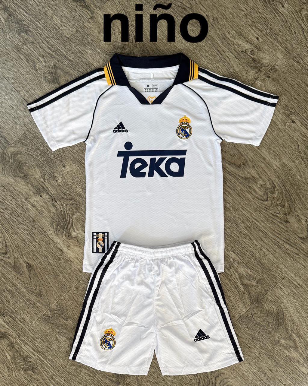UNIFORMES CLÁSICOS PARA NIÑOS CALIDAD GAMA ALTA vista 3