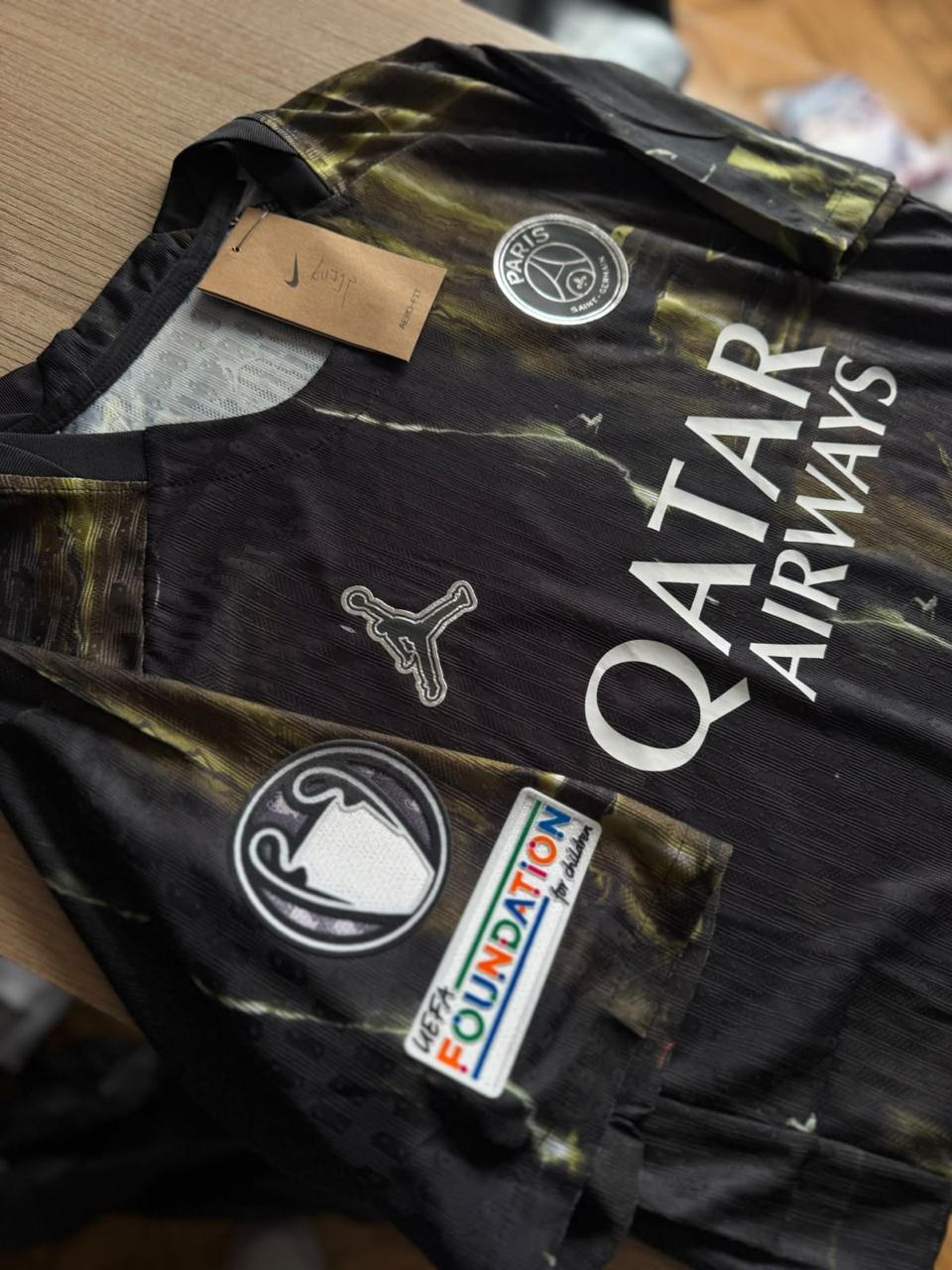 CAMISETA PLAYER NOCHE PSG 26/27 vista 2
